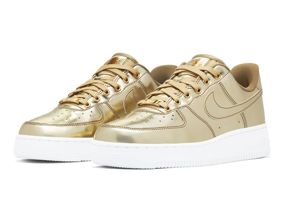 Nike Air Force 1 Metallic Gold 1