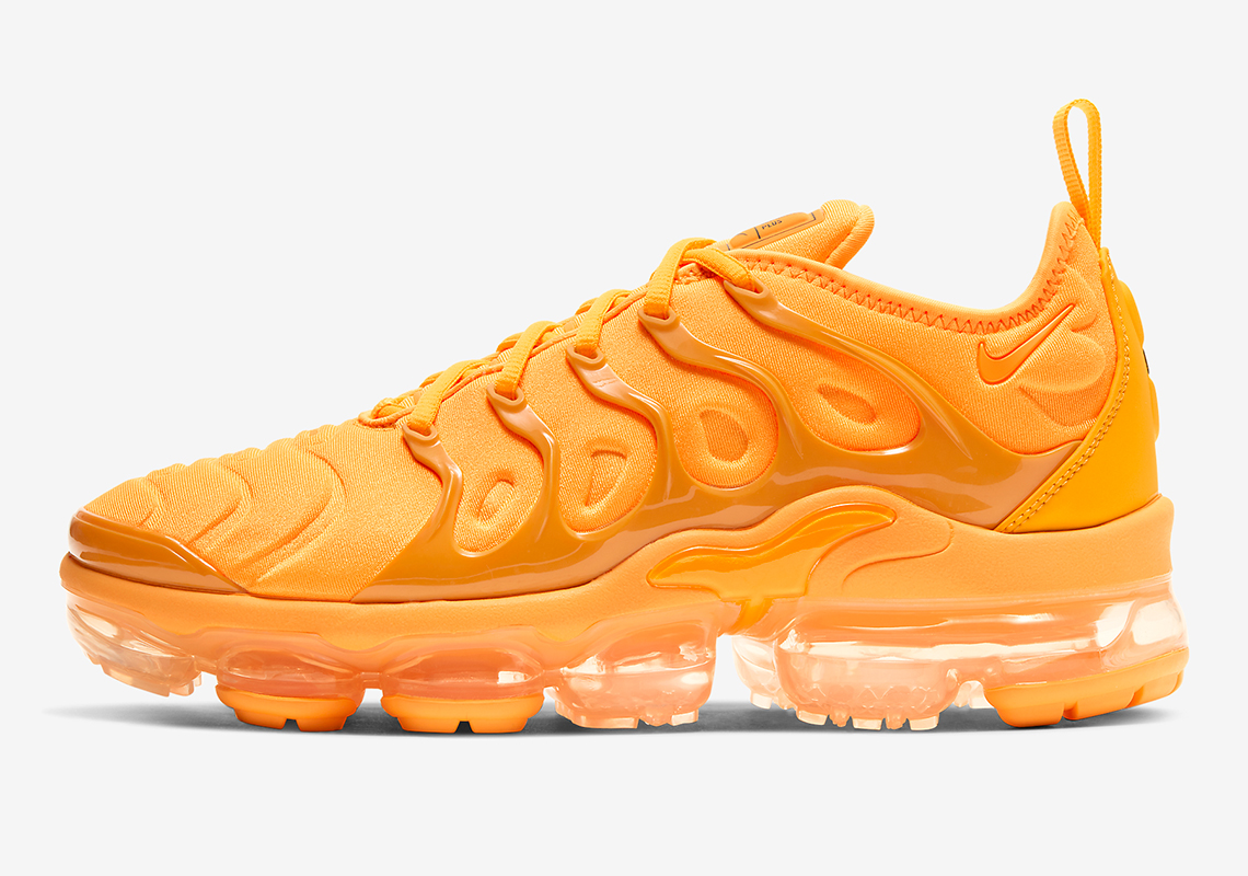 Nike Vapormax Plus Orange Cw7011 800 1