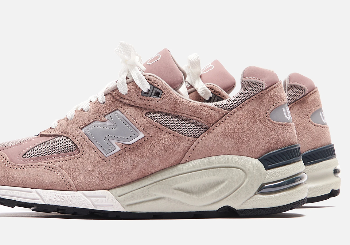 Kith New Balance 990v2 Kithstrike Rose 3