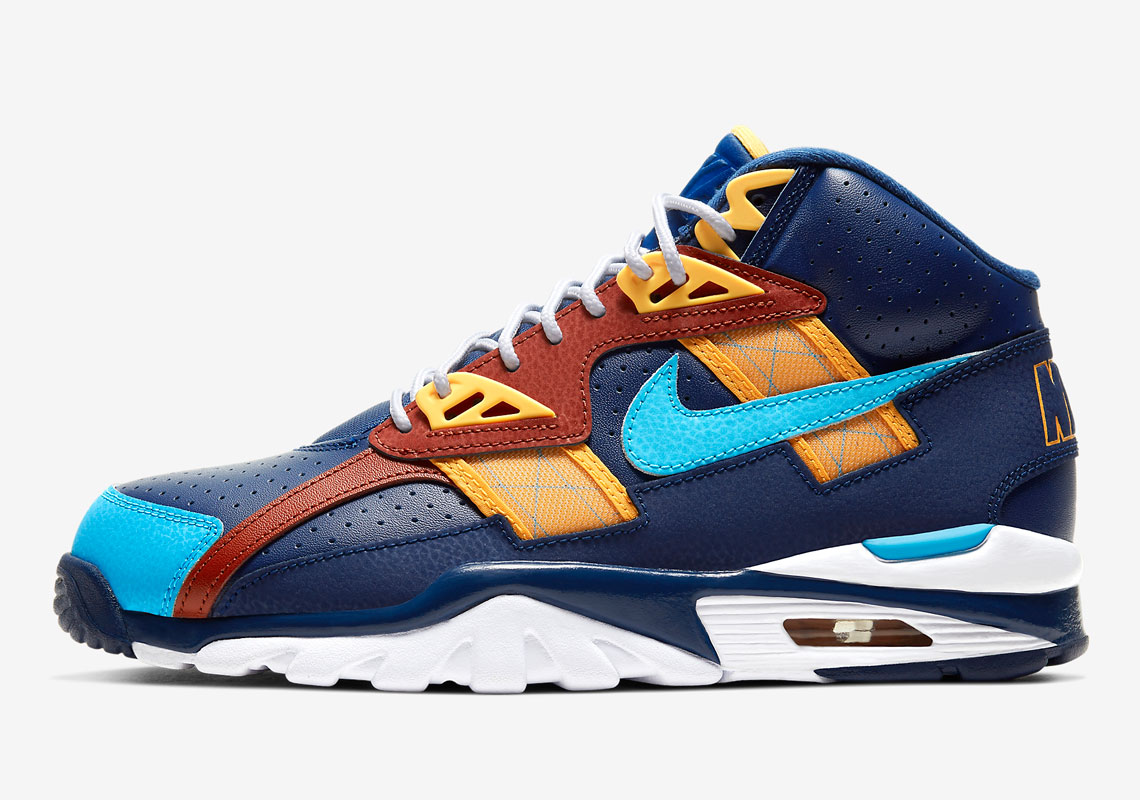 Upcoming Nike Air Trainer SC High Reflects LA Rams Football