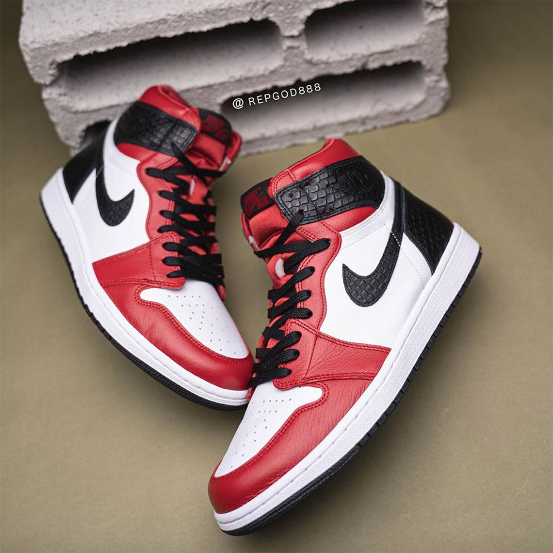 Air Jordan 1 Satin Snake Cd0461 601 Release Date 12