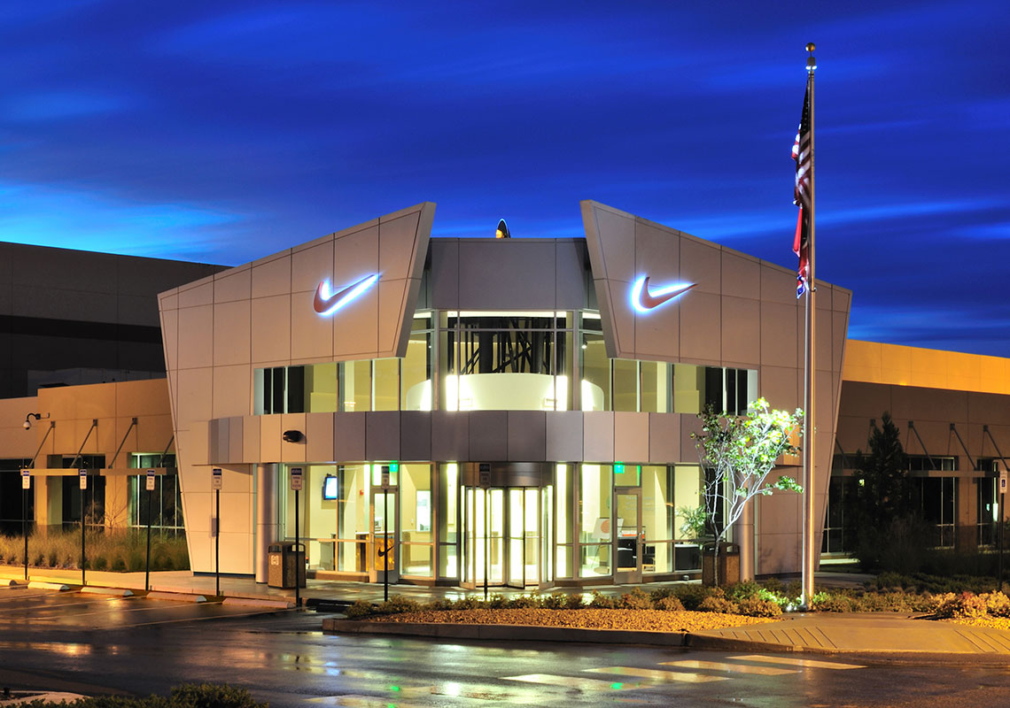 Nike Temporarily Closes Memphis Warehouse After Employee Tests Positive For COVID-19