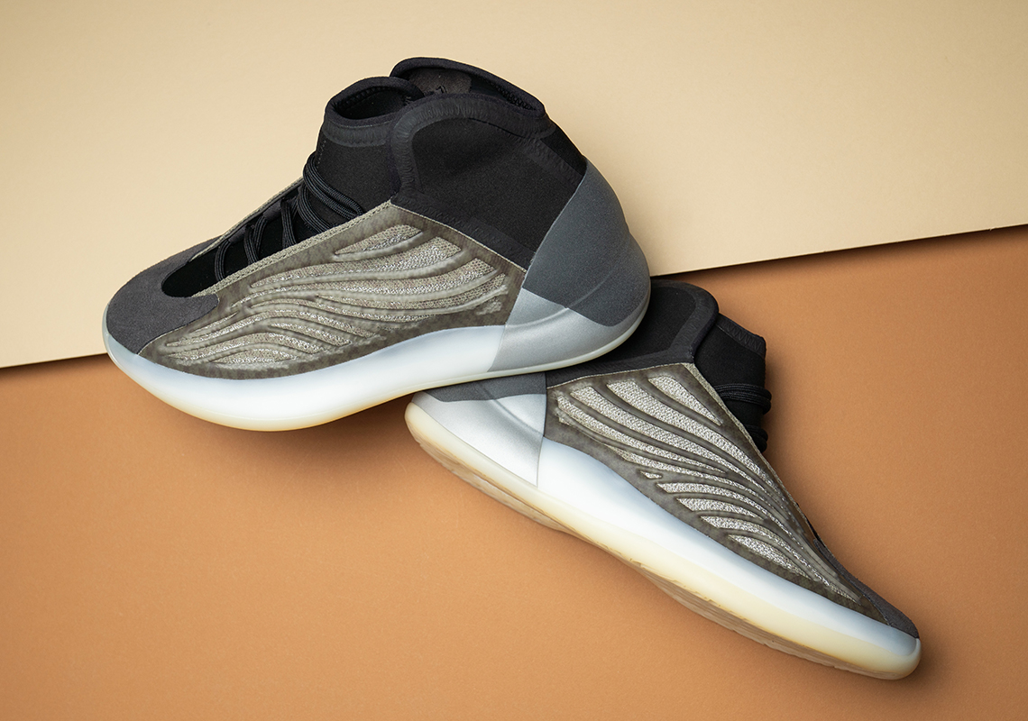 Adidas Yeezy Quantum Barium H68771 1