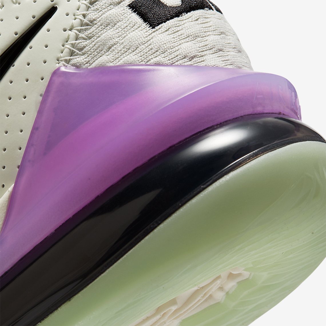 Nike Lebron 17 Low Cd5007 005 Glow In The Dark 3