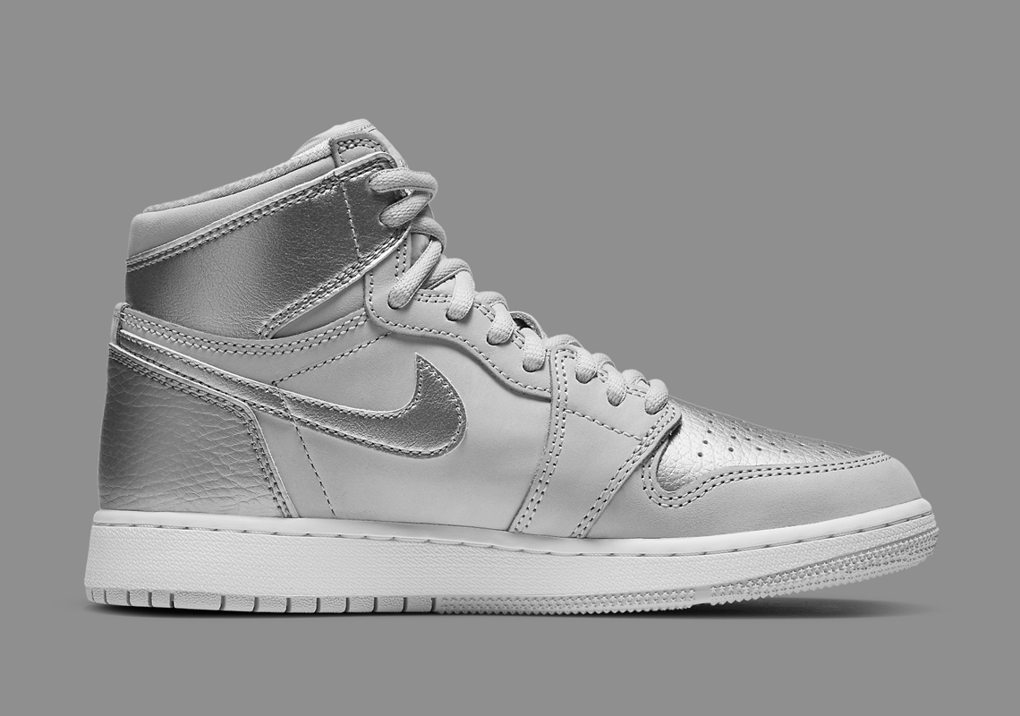 Air Jordan 1 Retro High Og Gs Tokyo 575441 029 1