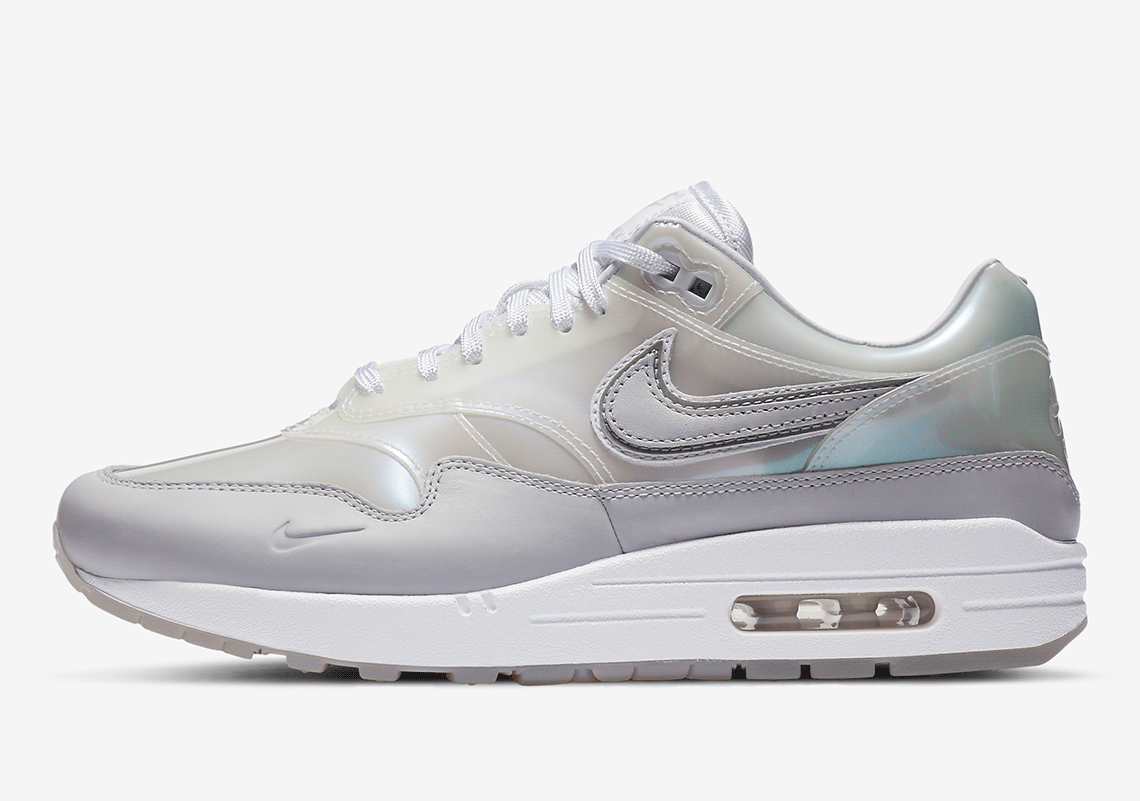 Nike Air Max 1 Snkrs Day Da4300 100 2