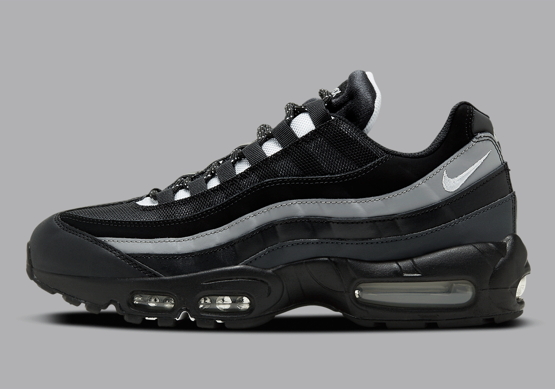Raiders Fans Will Love This Nike Air Max 95 "Dark Smoke Grey"