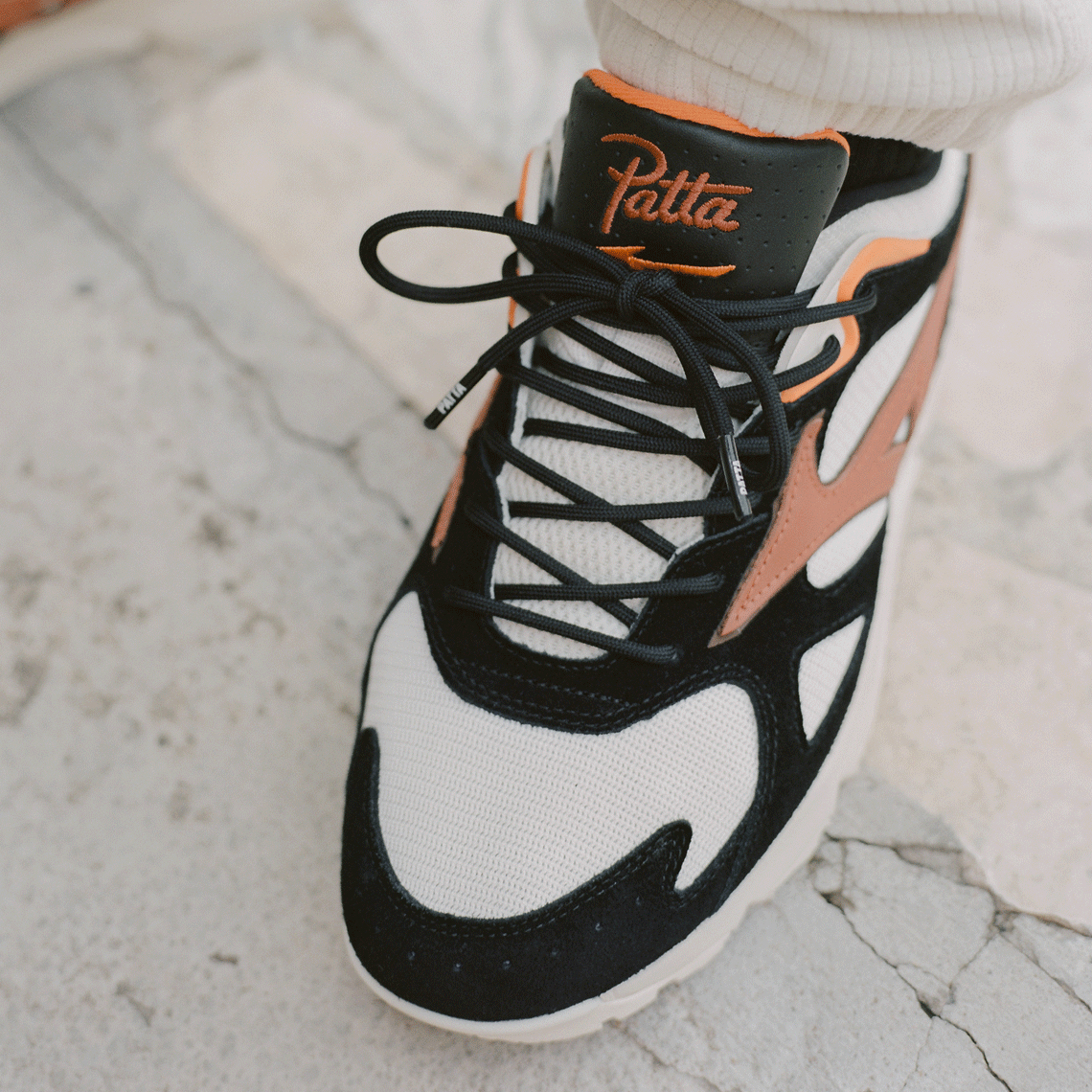 Patta Mizuno Sky Medal 3