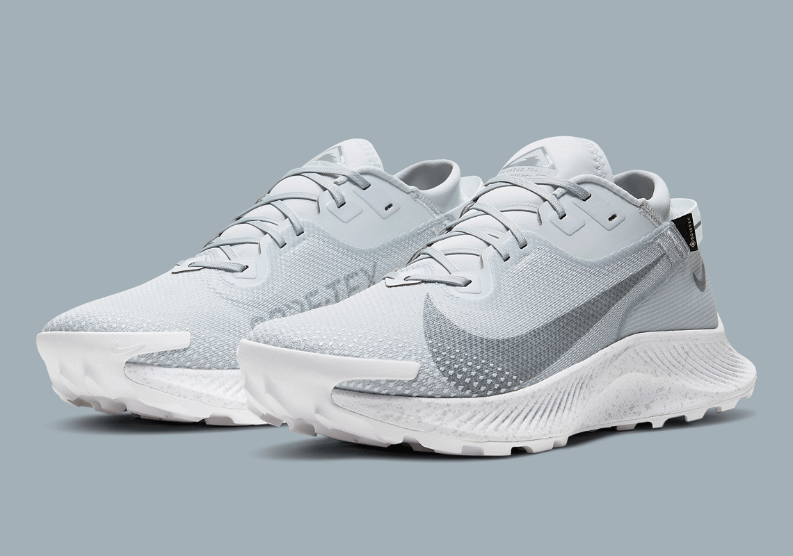 The Nike Pegasus Trail 2 GORE-TEX Arrives In “Pure Platinum”