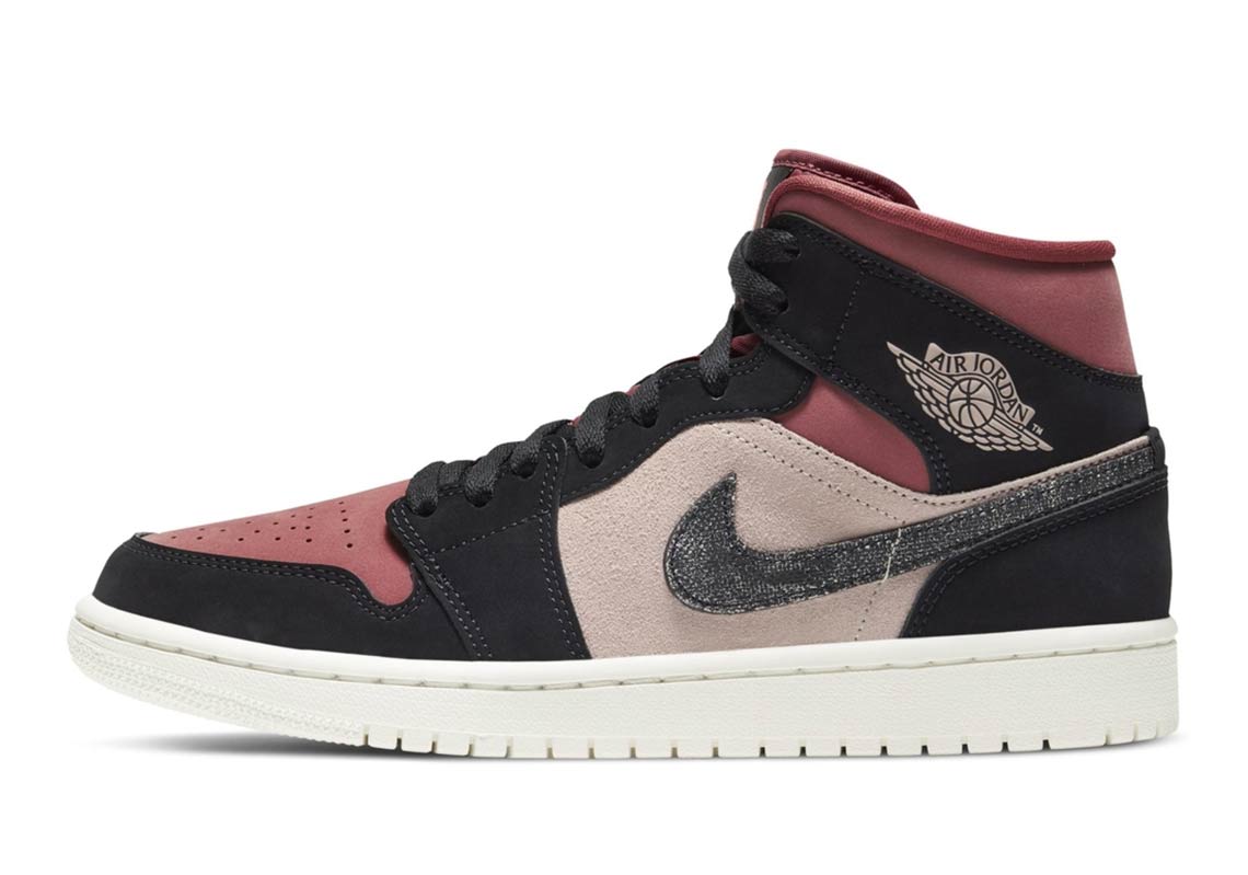 Air Jordan 1 Wmns Dusty Pink Burgundy Photos 2