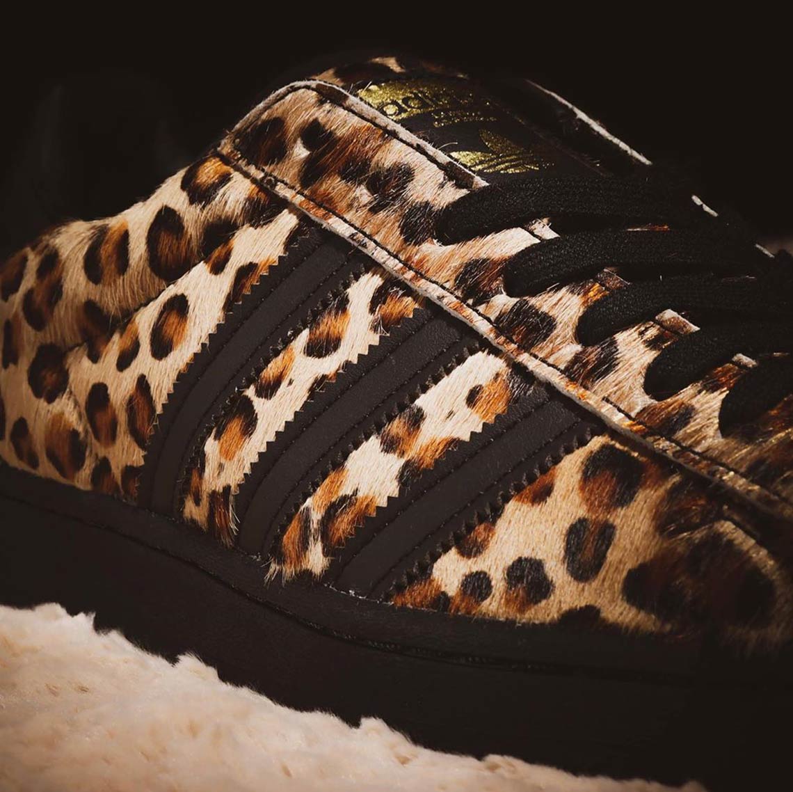 Atmos Tokyo Adidas Superstar H67529 Release Date 1