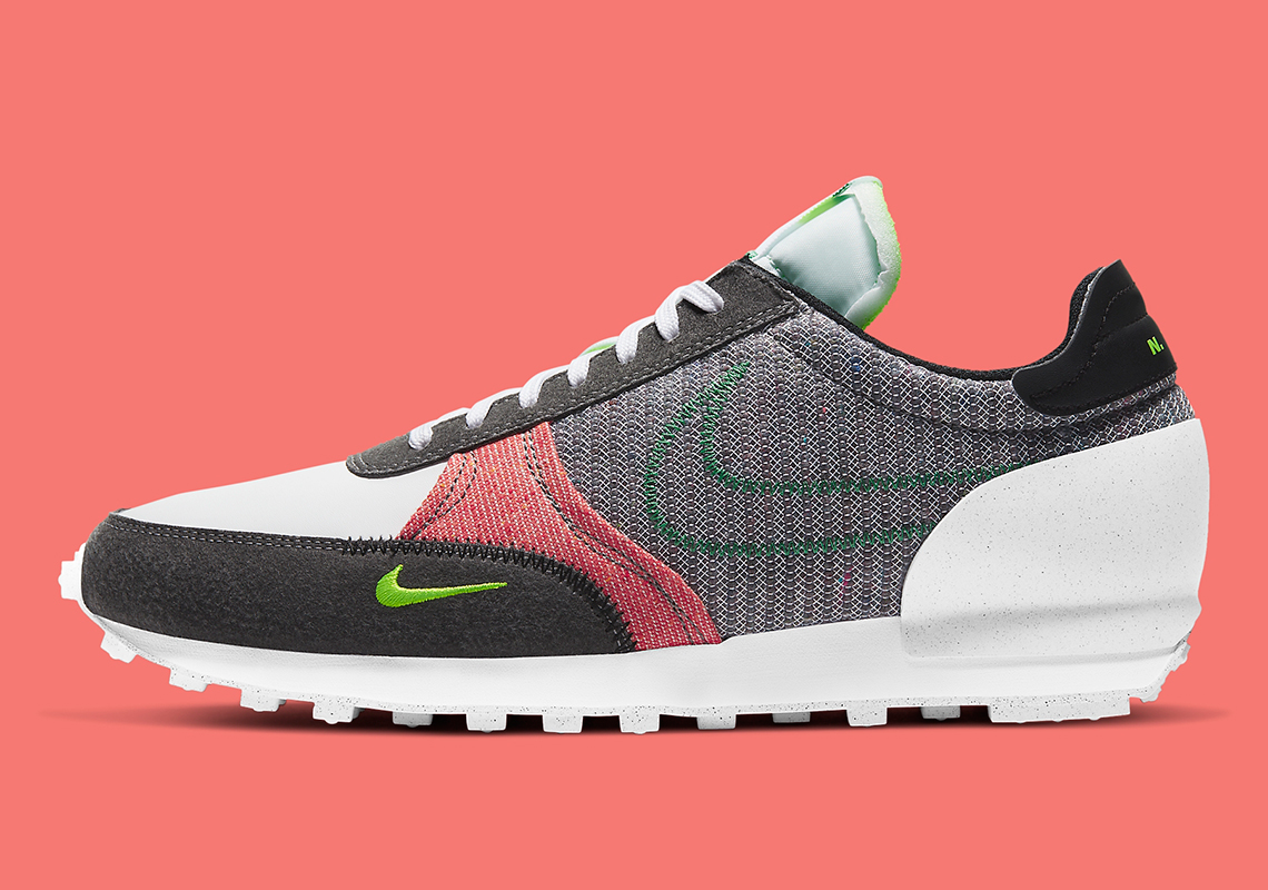 Nike's "Recycled Jerseys" Pack Welcomes In The Daybreak Type