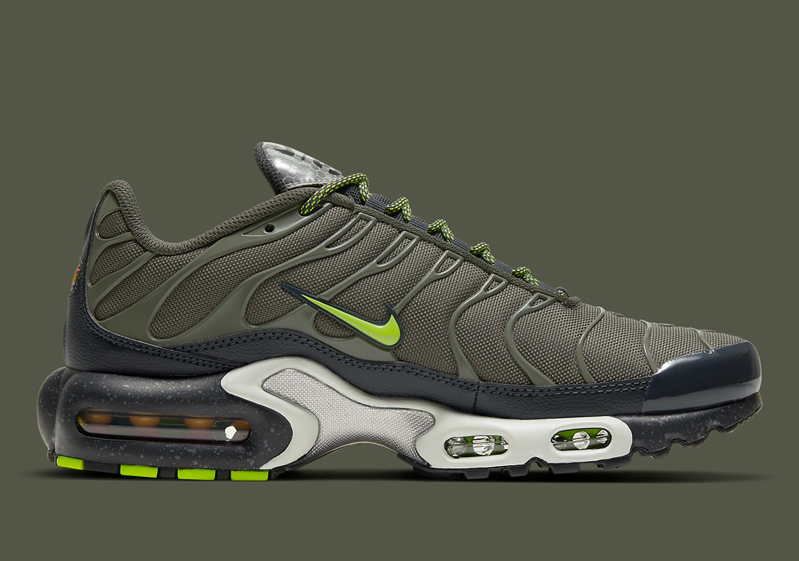 Nike Air Max Plus Db4609 300 Release Info 2