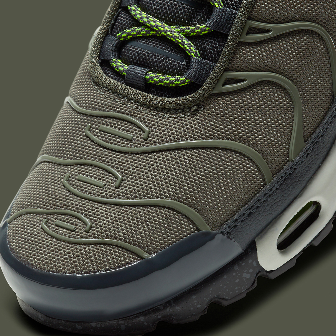 Nike Air Max Plus Db4609 300 Release Info 7