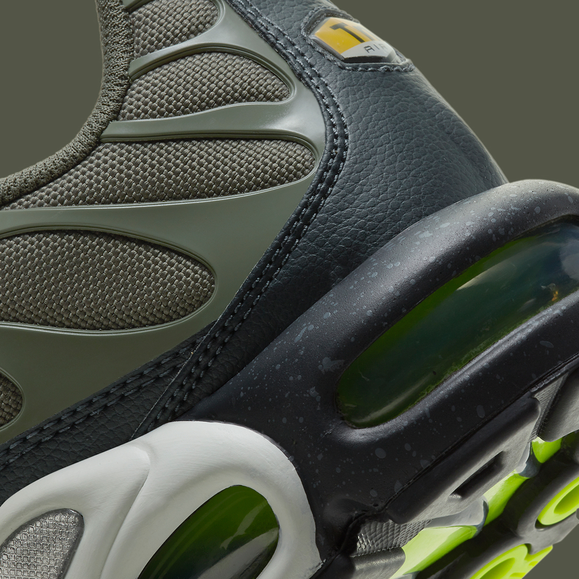 Nike Air Max Plus Db4609 300 Release Info 8