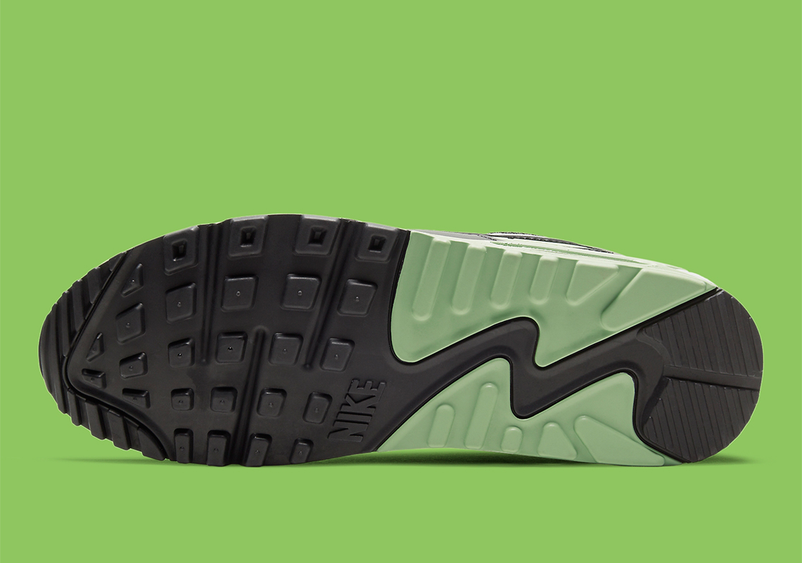 Nike Air Max 90 Oil Green Light Smoke Grey Black Iron Grey Cv8839 300 3