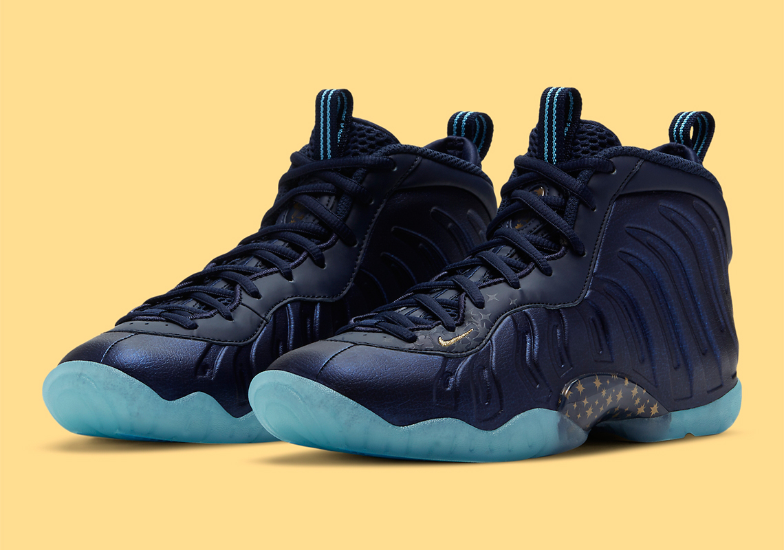 The Nike Little Posite In “Obsidian” Gets Dotted With Starry Gold Accents
