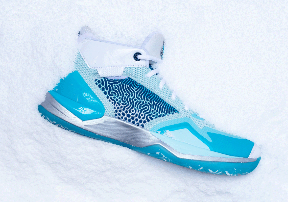 Kawhi Leonard's New Balance KAWHI Dips Below Zero Ahead Of Christmas