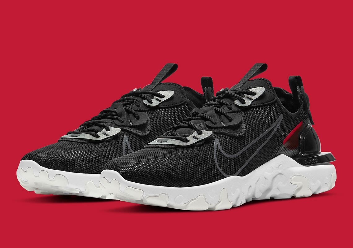 3M’s Reflective Laceguards Return Atop This Black/Red Nike React Vision