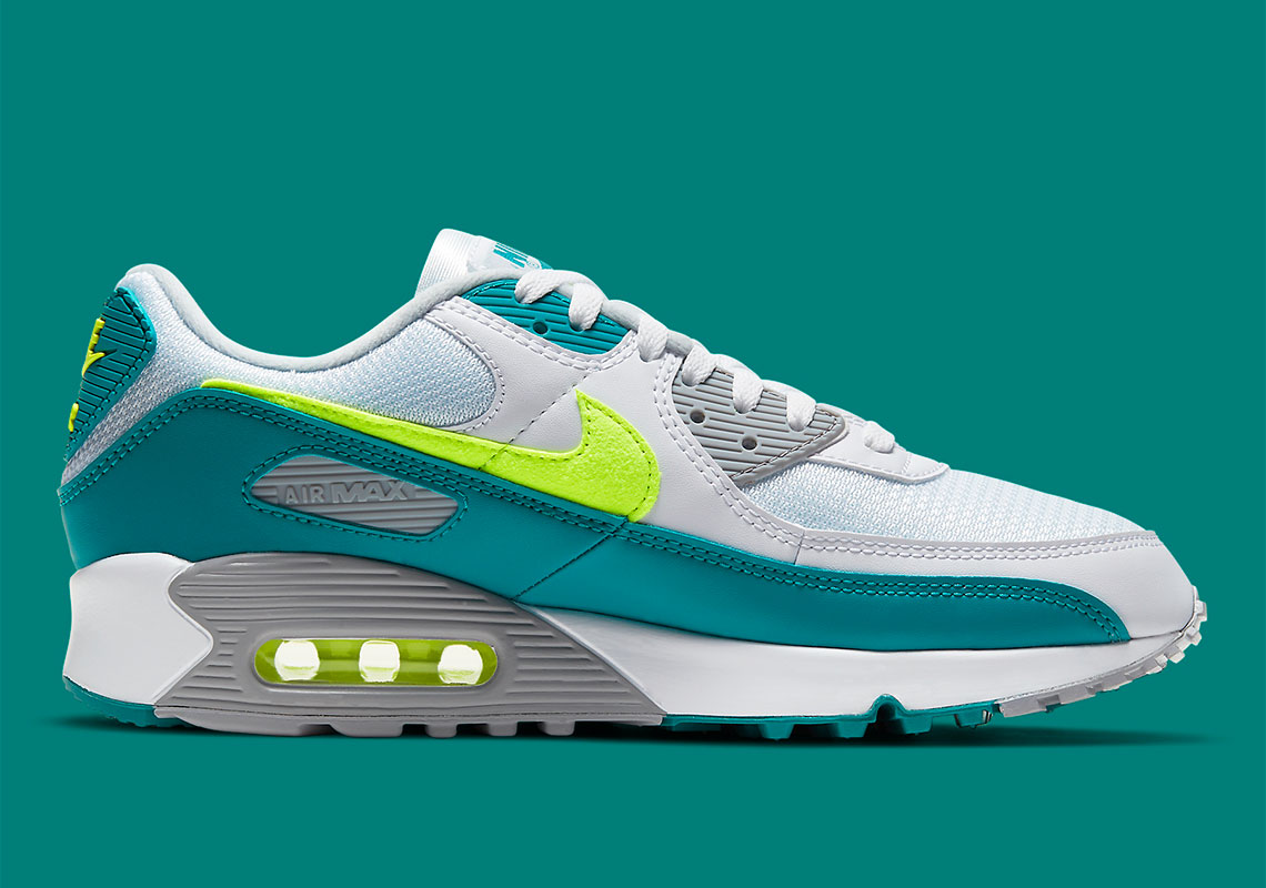 Nike Air Max 90 Spruce Lime Cz2908 100 13