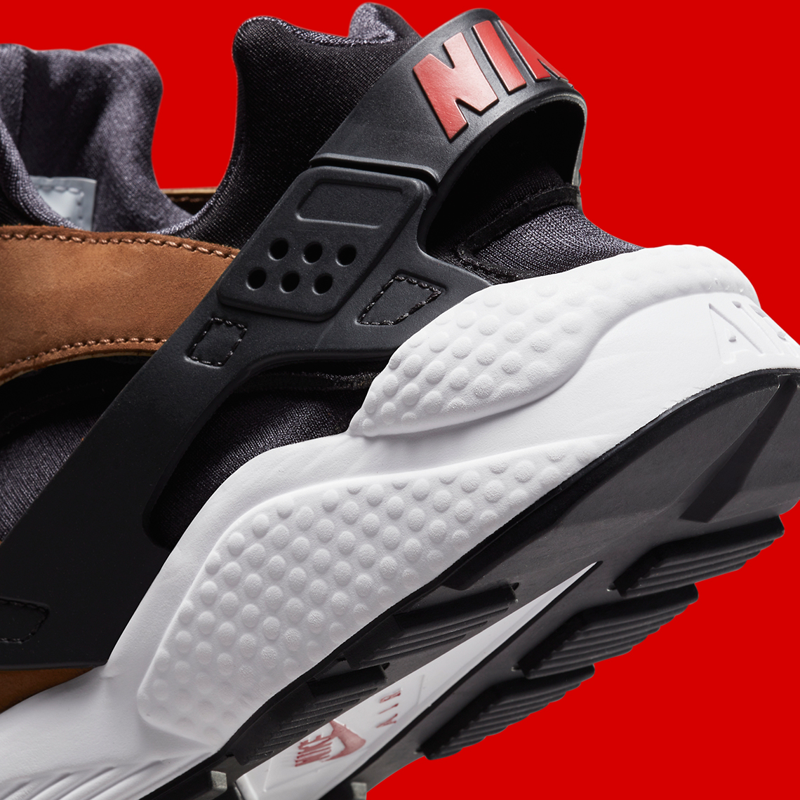 Nike Air Huarache Le Black Bison White University Red Dh8143 001 3