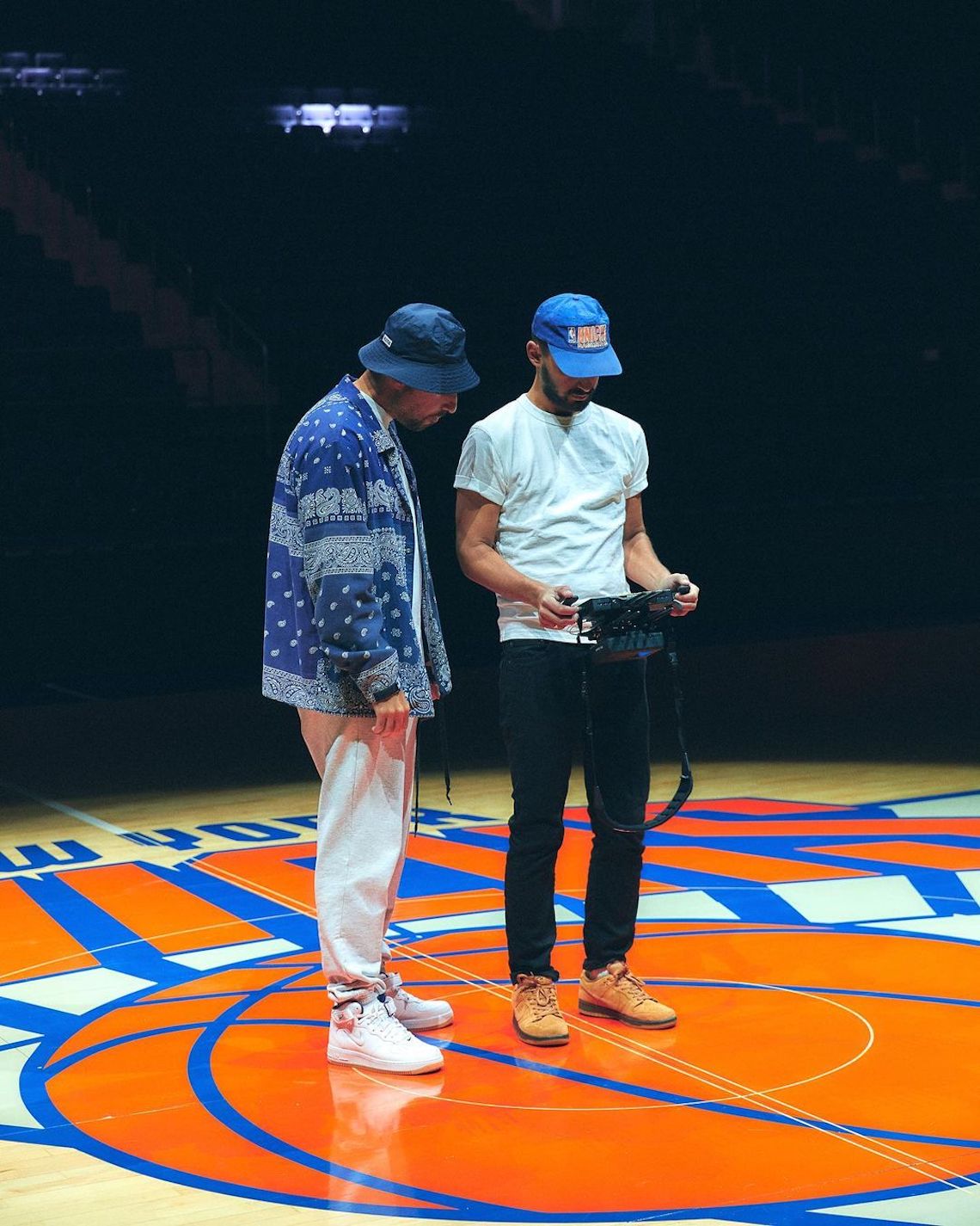 Kith Nike Air Force 1 Low Knicks Christmas 2021 4