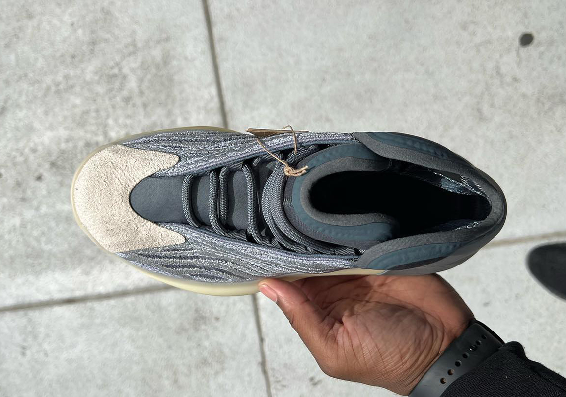 Adidas Yzy Qntm Mono Carbon 1